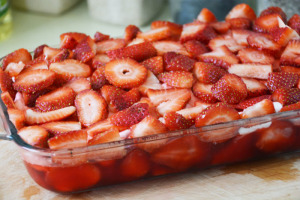 Last layer of strawberries on top